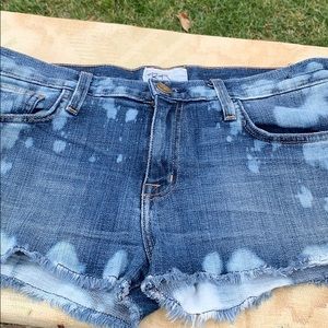 Fun bleached shorts